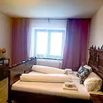 U Svarcu Zduchovice