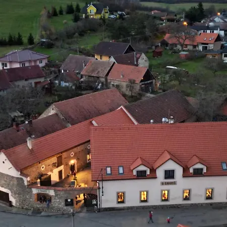 Gasthuis U Svarcu Zduchovice