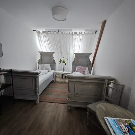 U Svarcu Zduchovice