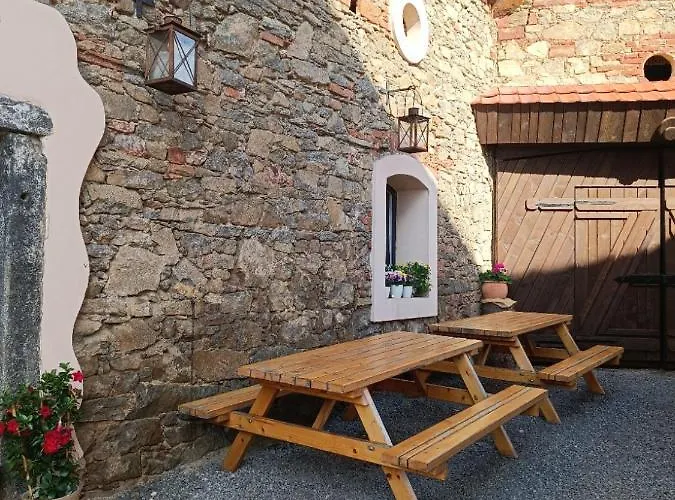 U Svarcu Zduchovice