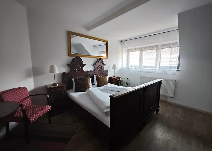 U Svarcu Gasthof 3*