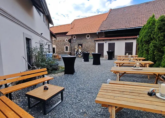 U Svarcu Zduchovice